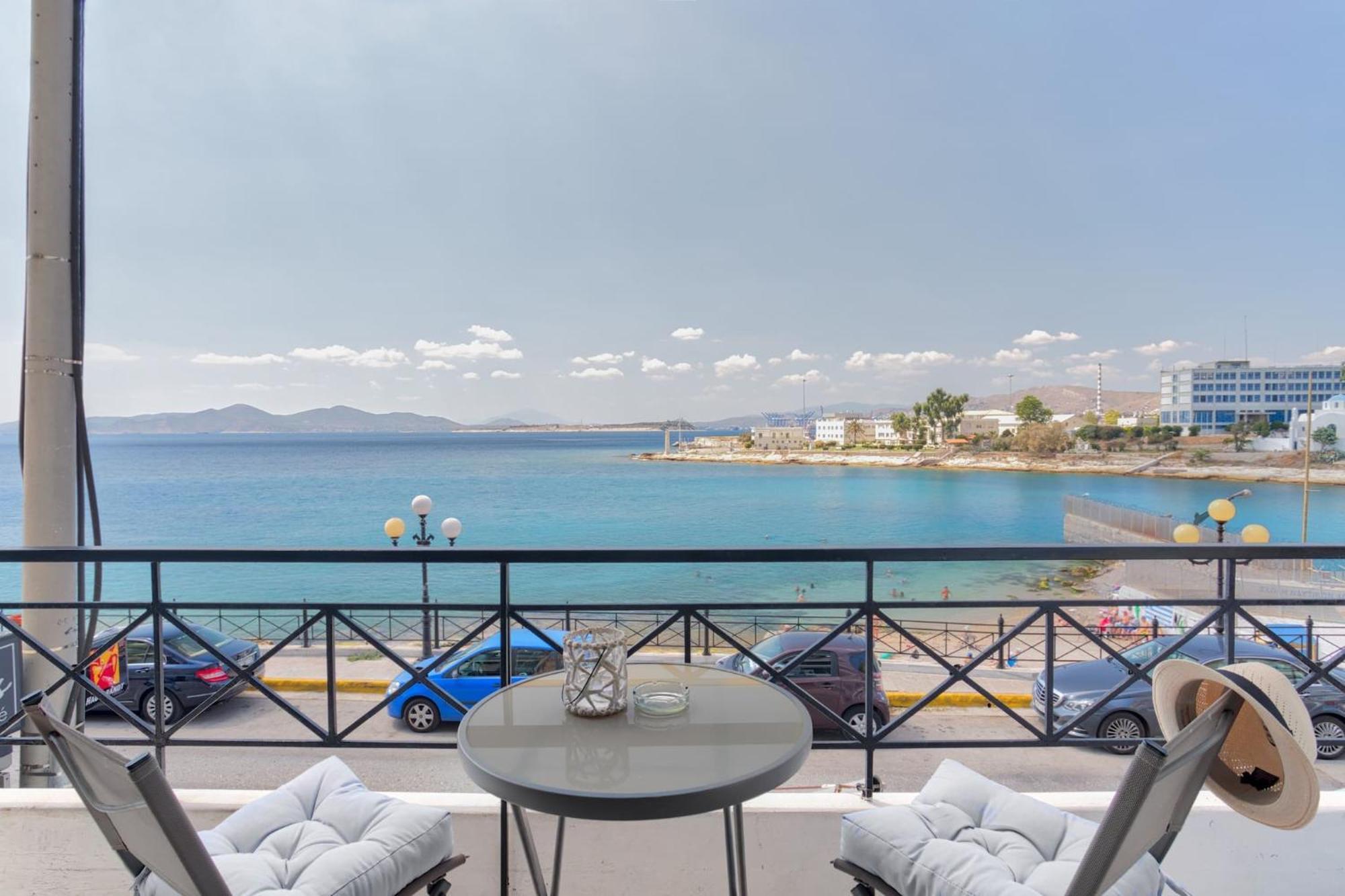 Appartement Modern Seaside Oasis In Pireas, Seaview & King Bed Extérieur photo